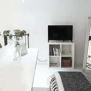 Appartement Comecasa Grazioso Loft In Crocetta Near Mangiagalli, Milan
